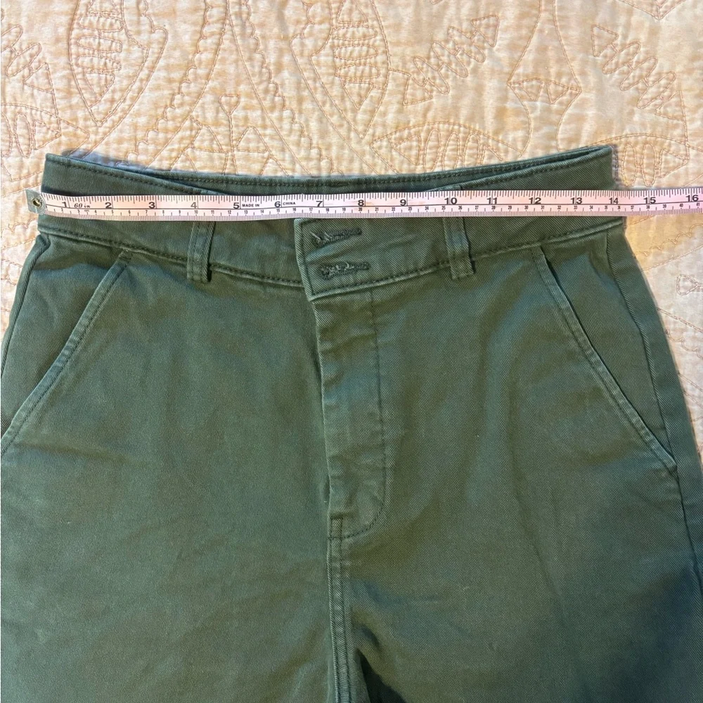 Everlane Organic Cotton Pants in Olive - Picture 2 of 4